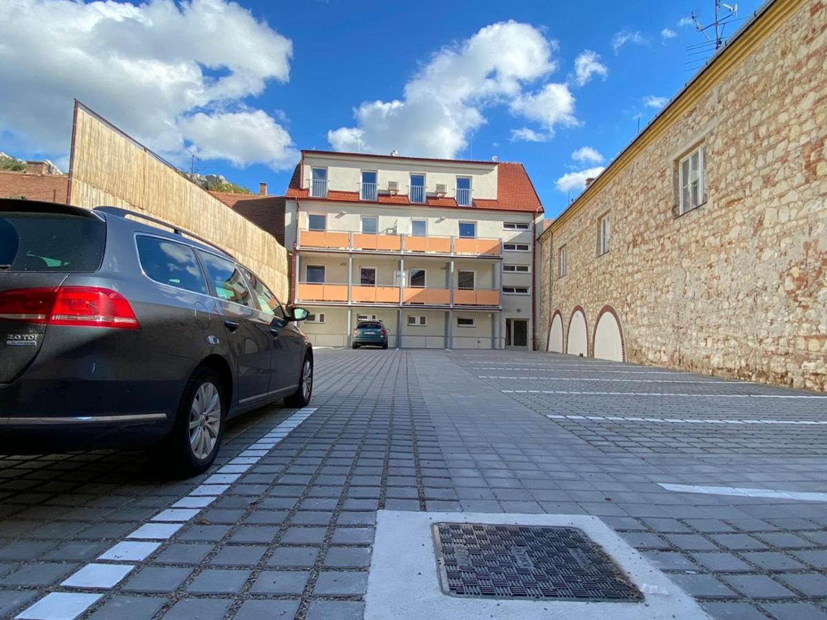 Apartman Dagmar Mikulov Zewnętrze zdjęcie
